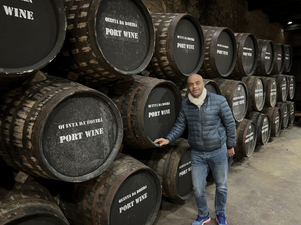Wine cave Quinta da Boeira (Porto, Portugal)
